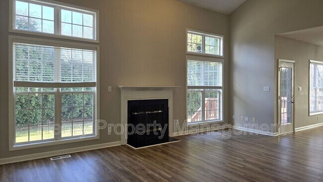 Photo - 612 Park York Ln