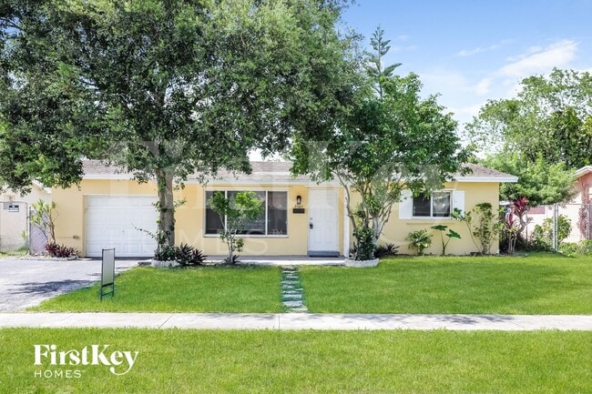 Photo - 7461 NW 23rd St