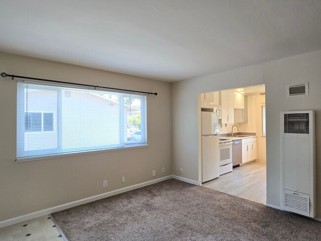 Photo - 3579 Agate Dr Unidad 01