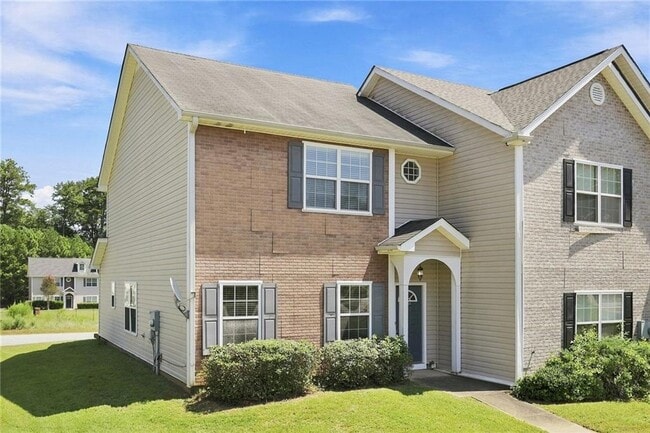 Photo - 8606 Thomas Ln