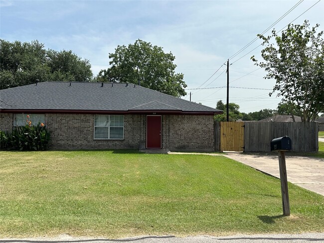 Building Photo - 121 BROWNELL Rental