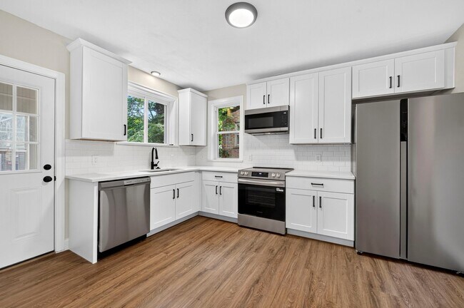 Photo - 7310 Drexel Dr