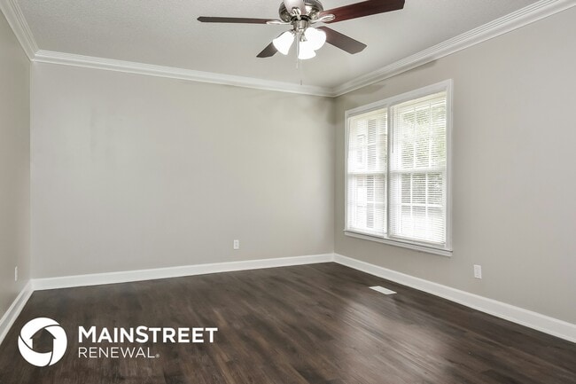 Photo - 1006 Sumner Ct