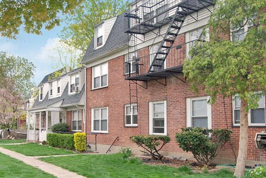 Gordonhurst Village Apartments