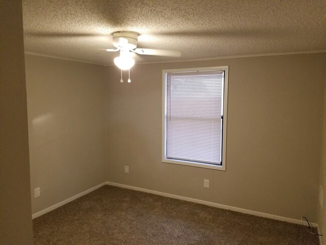 Photo - Willowood Apartments