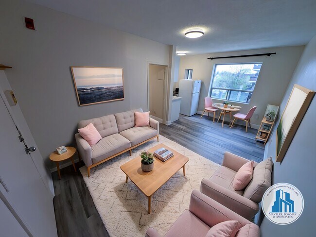 Photo - Robina Suites