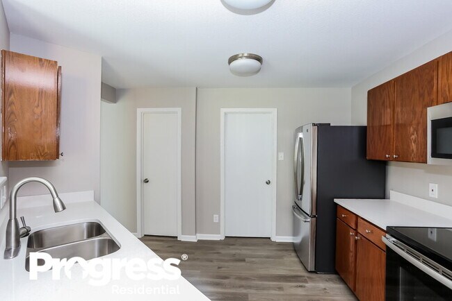 Photo - 313 Ranlo Ave