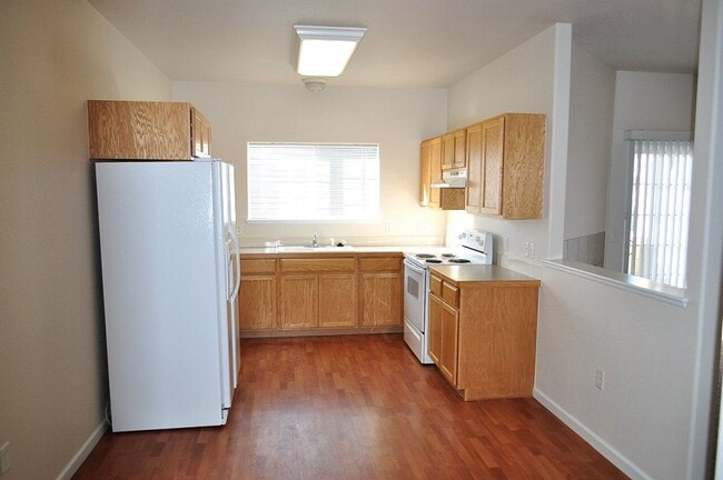 Photo - Charming 2 Bed / 2 Bath Condo in Windsor