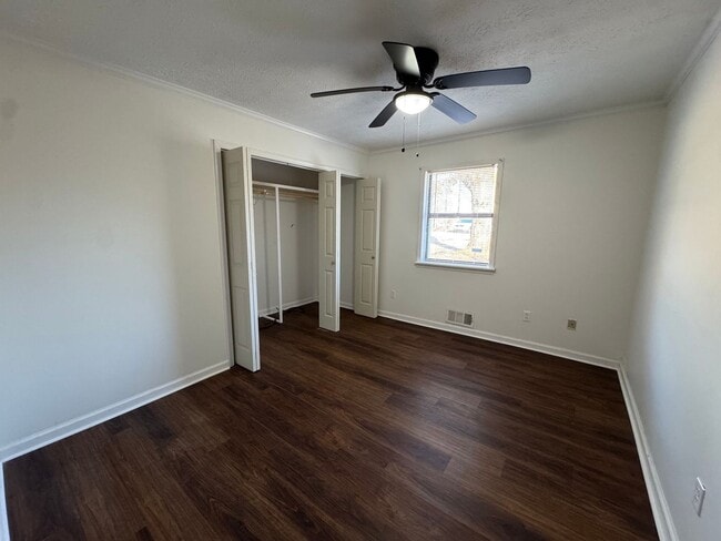 Photo - Charming 3 bedroom, 2 bathroom Ranch-Style Home