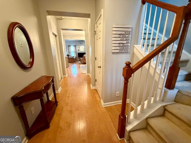 Photo - 121 Stonebridge Crossing