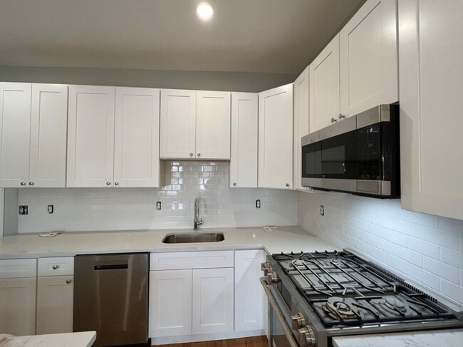 Photo - 150 Arlington St Unidad 3