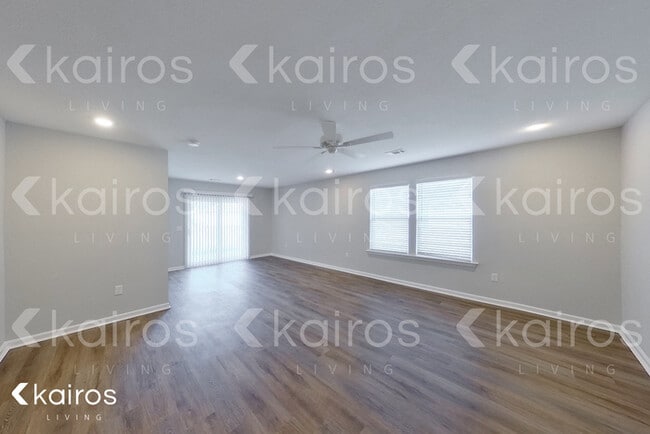 Photo - 108 Cottage Grove Rd