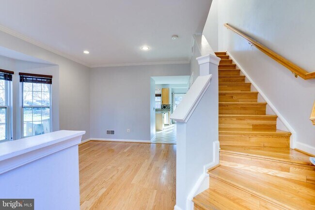 Photo - 4242 Wheeled Caisson Square