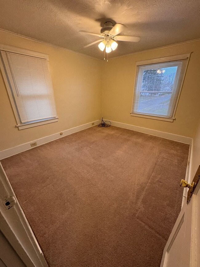 Photo - 103 N Osborn Ave