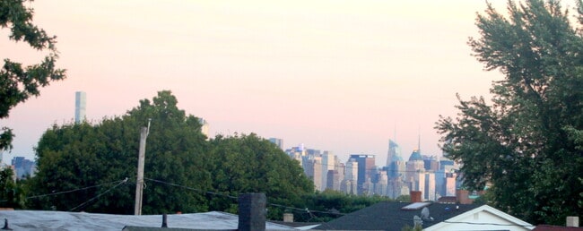 150 6th St Unit 3