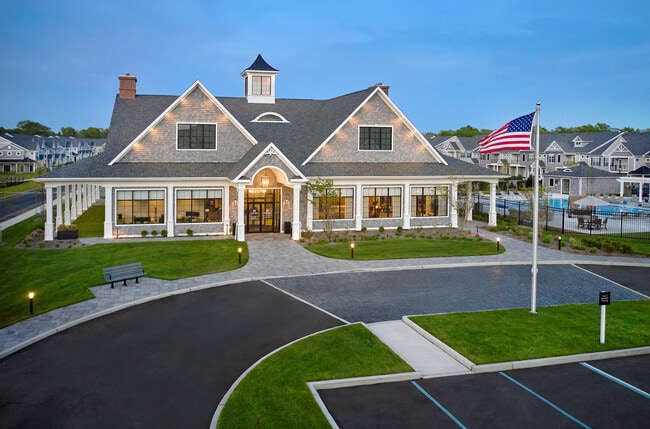 Heritage Spy Ring Golf Club