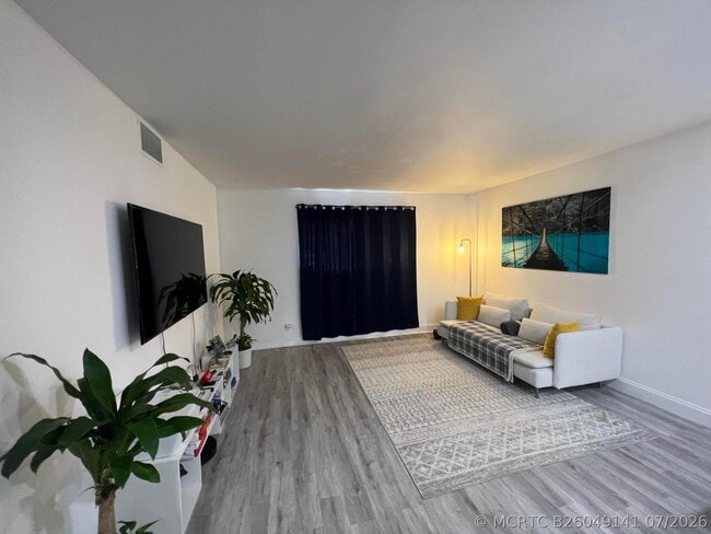 Photo - 825 NW 13th St Unit 1140