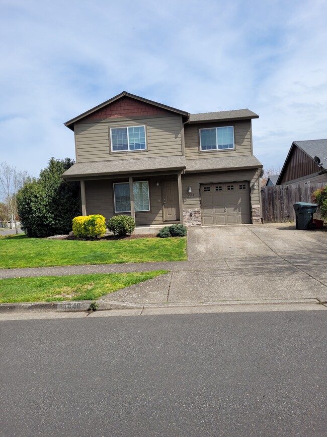 Photo - 1448 Boulder Creek St SE House