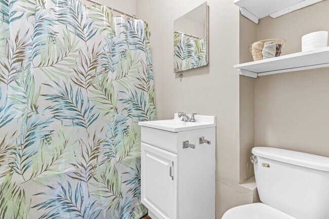 Photo - 1910 5th St NE Unit 1A