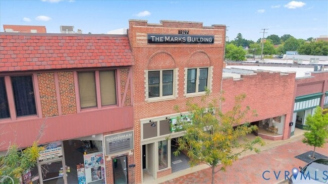 Photo - 207 E Broadway Unit A