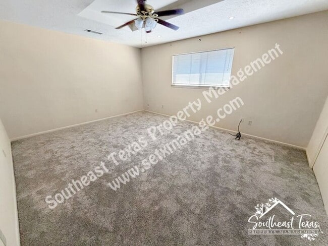 Photo - 6630 Lexington Dr