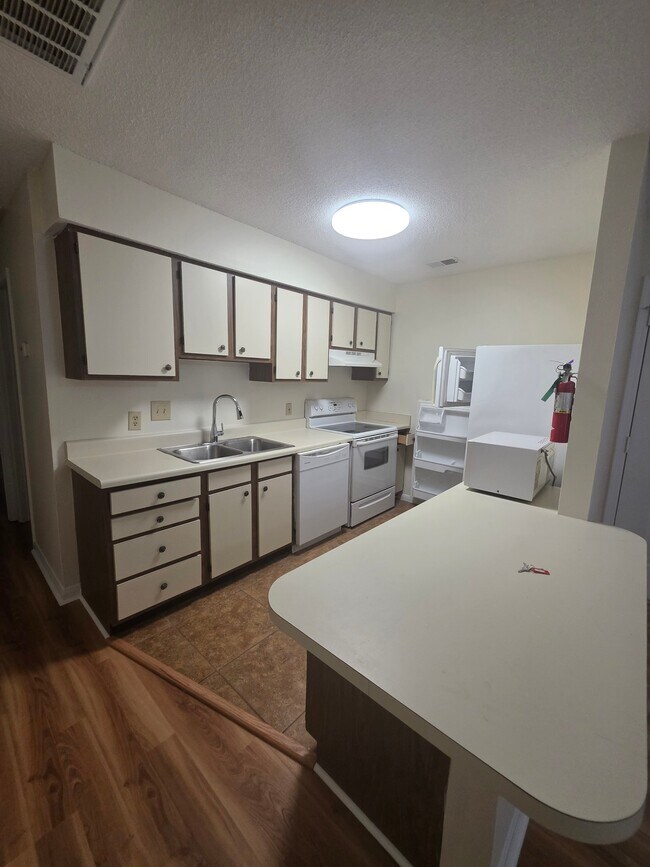 Photo - 4780 Pontchartrain Dr