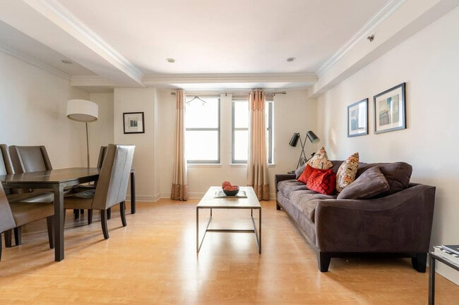 Photo - 201 W 58th St Unit ID408779P