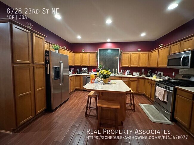 Photo - 8728 23rd St NE