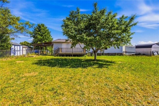 Photo - 105 Valley Forge Way N