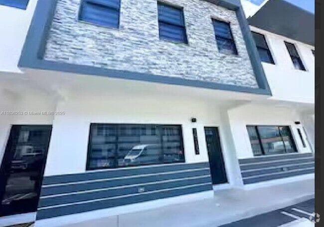 Building Photo - 19213 NW 37th Ave Rental