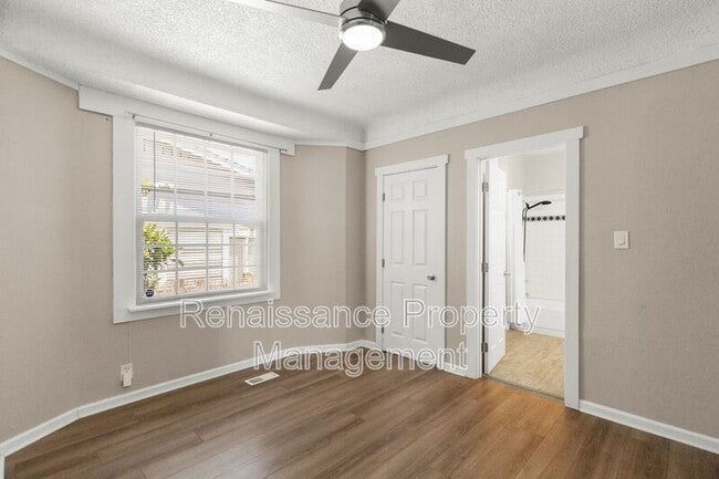 Photo - 400 E Ellis St