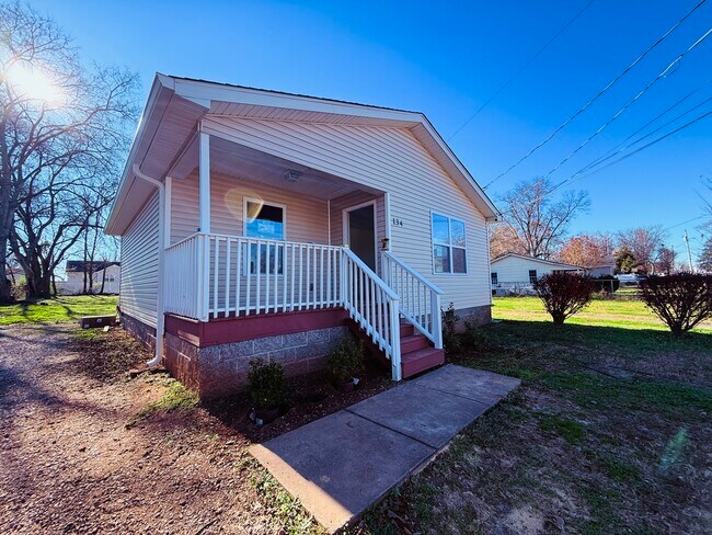 Photo - 134 Kenmore Ave