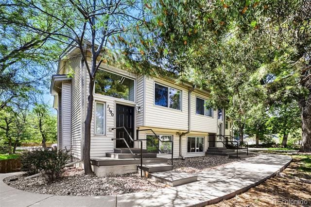 Photo - 1190 Poplar Ave