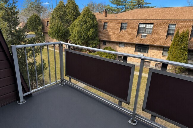 Photo - 107 Bellgrove Dr Unit # 3B