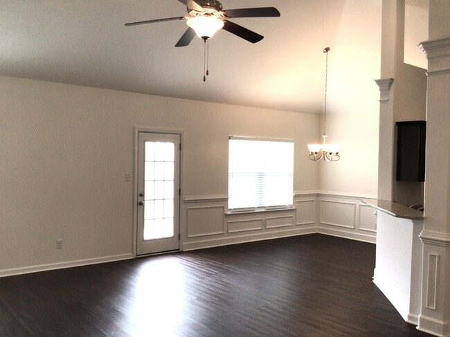 Photo - 122 Spoonbill Cir