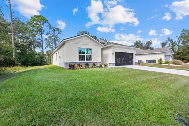 Photo - 2643 Rushmore St