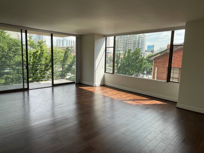 Photo - Downtown Water Front Condo Unit 305