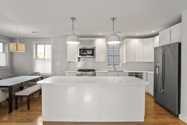 Photo - 14 Hardwick St Unit 1