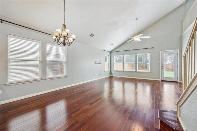 Photo - 13524 Bolivia Dr