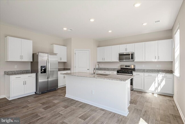 Photo - 118 Clerkenwell Dr