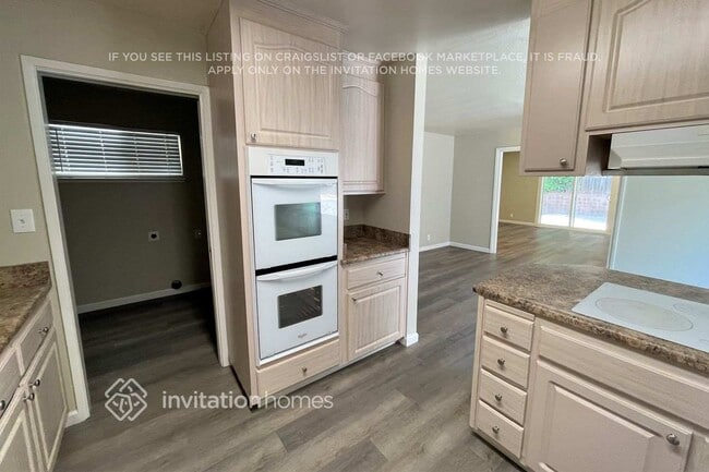 217 Locust Dr