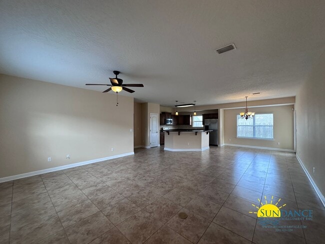 Photo - Spacious 3 Bedroom Home in Mary Esther!