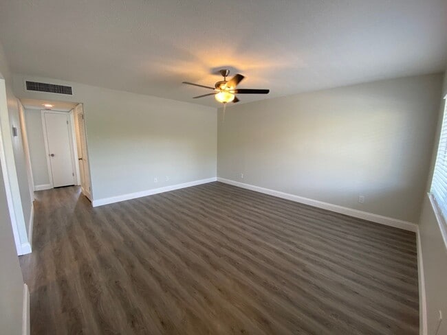 Photo - The Rialto Apartments