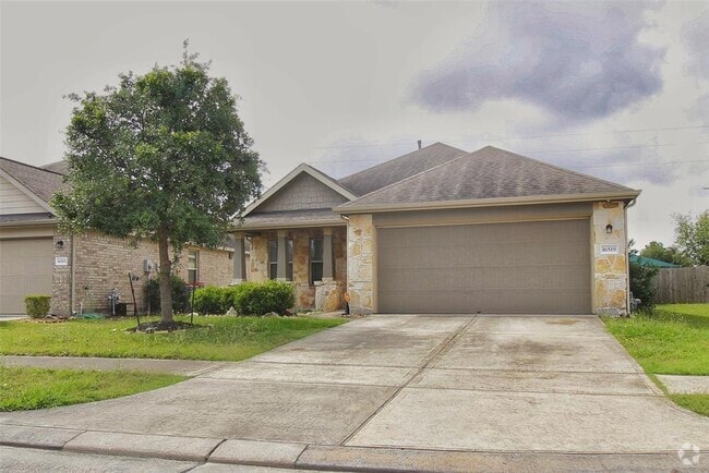 Building Photo - 16519 Regal Exeter Dr Rental