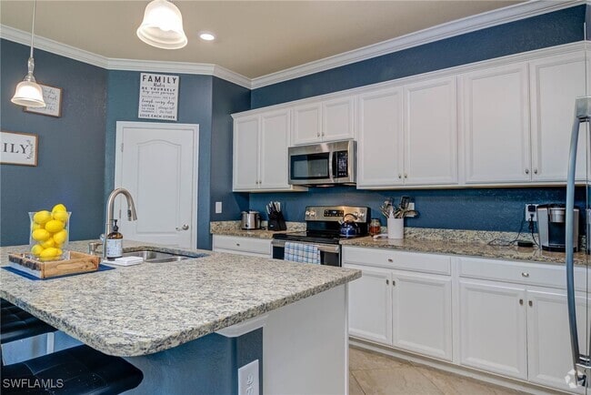 Building Photo - 3652 E Hampton Cir Rental