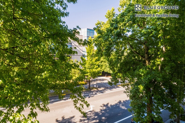 Photo - 8397 158th Ave NE Unit FL3-ID885