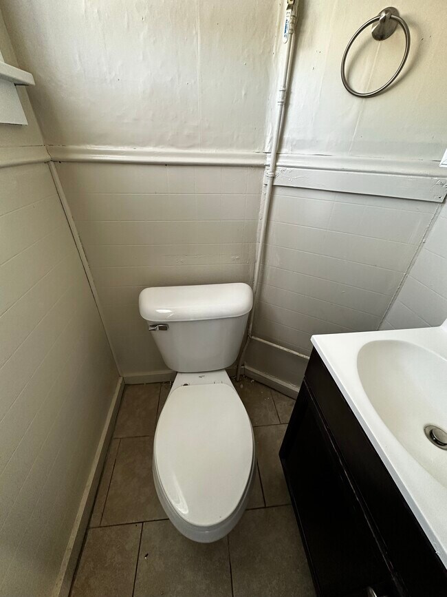 2403 W. Stafford Apartments, LLC