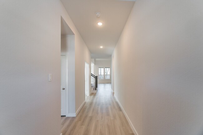 Photo - 17138 Crimson Crest Dr