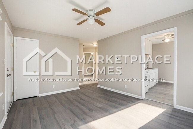 Photo - 21412 Waltham Rd