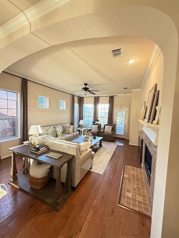 Photo - 300 Eastland Dr